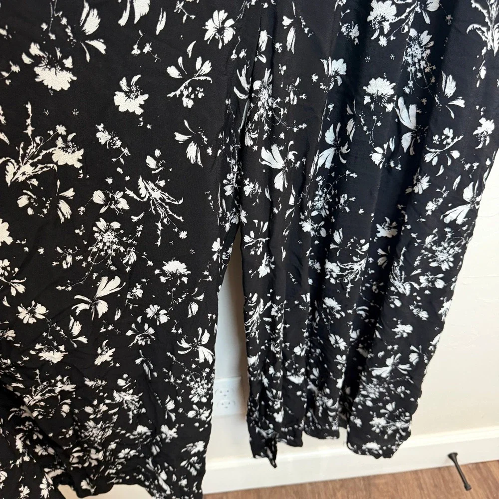 Free People M Black Floral Color My World Wide Leg Jumpsuit Anthropologie Boho